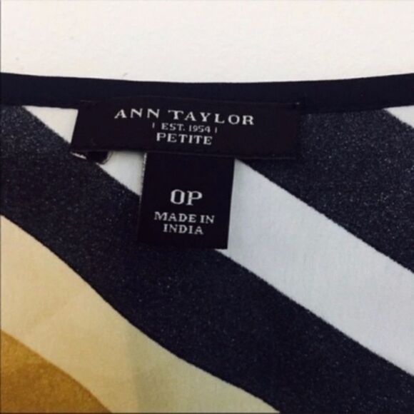 Ann Taylor Striped Sleeveless Top | Size 0P | Lace Overlay - Picture 4 of 5